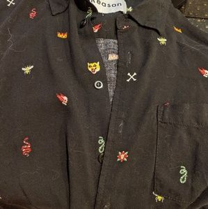 ISO LOOKING FOR Reason clothing Men's shirt